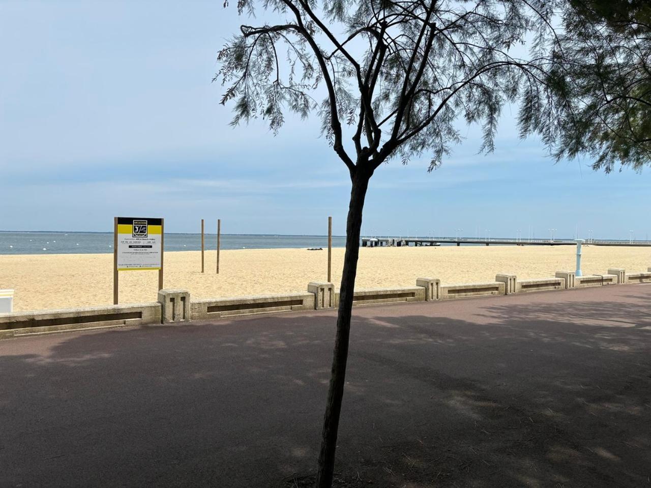 3 Pieces Avec Terrasse Entre Plage Et Centre Ville Arcachon Exterior foto